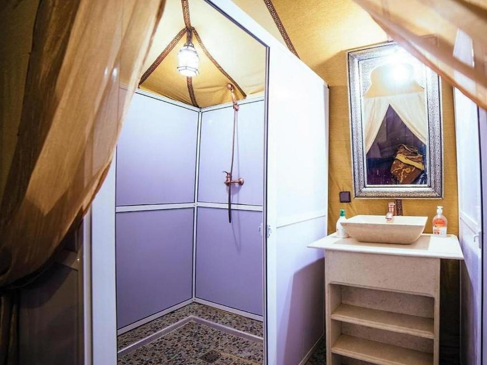 Merzouga Berbers Luxury Camp ภายนอก รูปภาพ