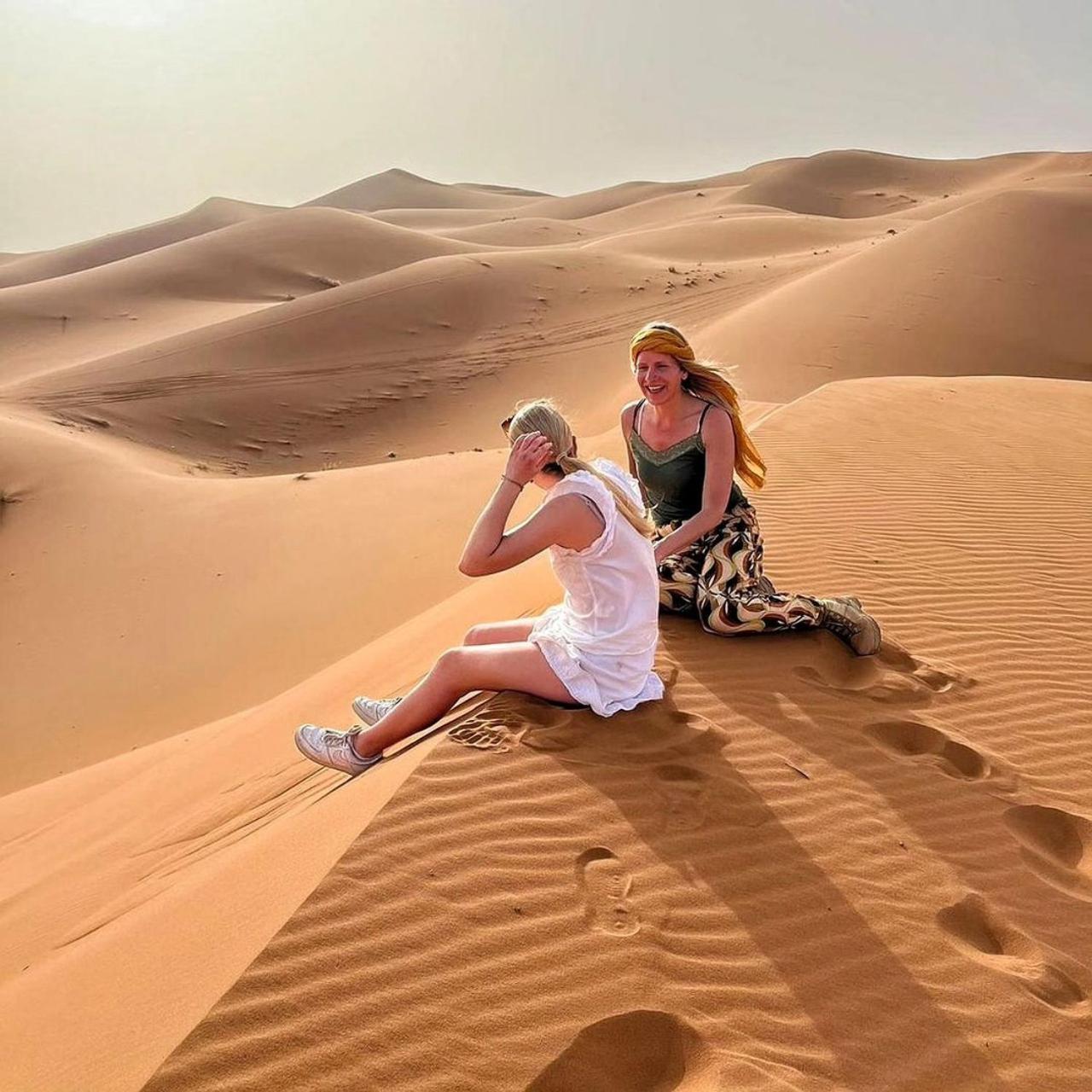 Merzouga Berbers Luxury Camp ภายนอก รูปภาพ