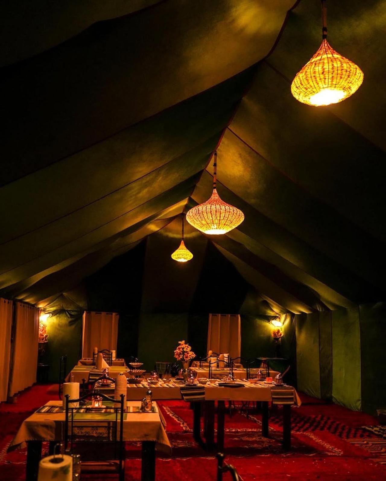 Merzouga Berbers Luxury Camp ภายนอก รูปภาพ