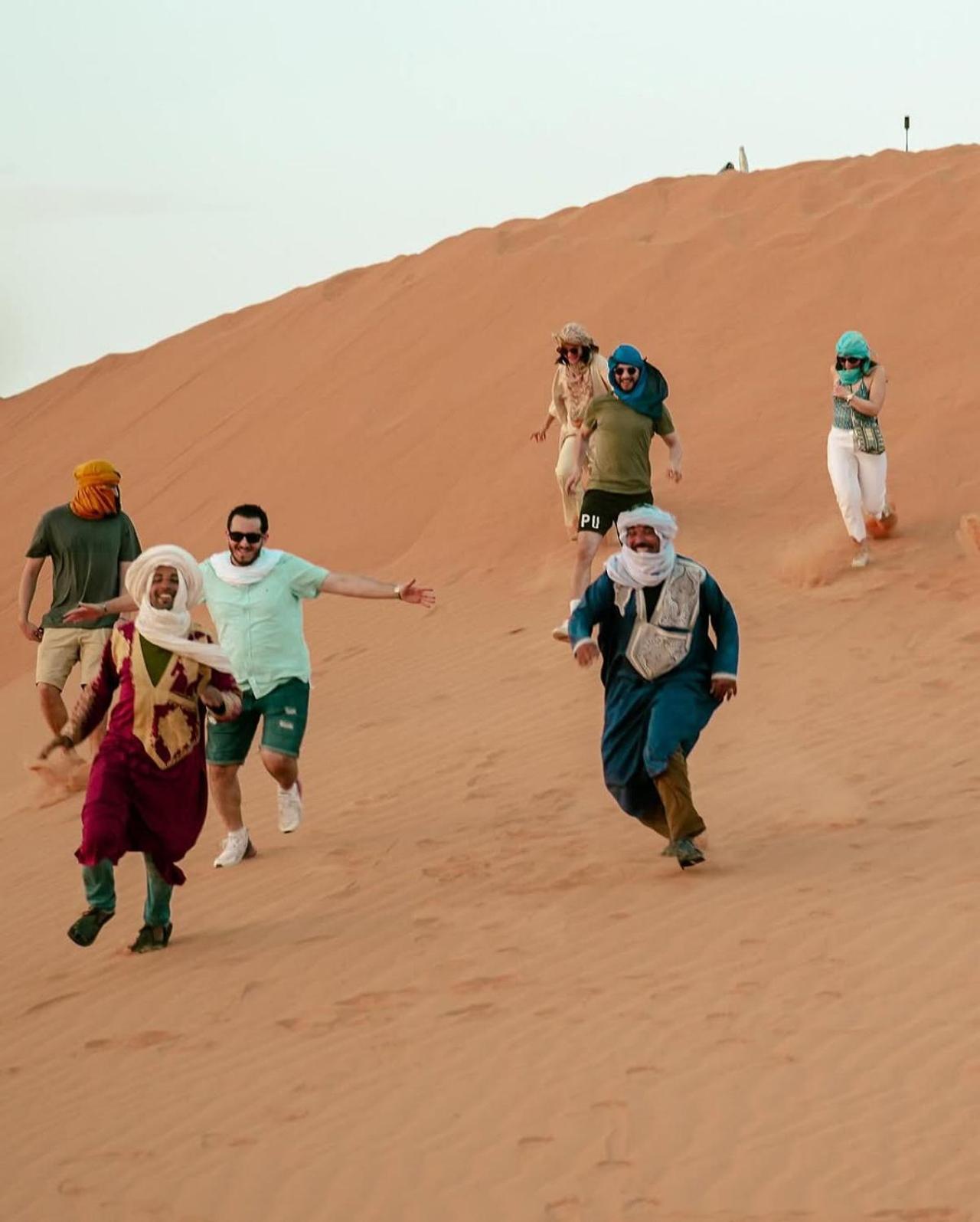 Merzouga Berbers Luxury Camp ภายนอก รูปภาพ
