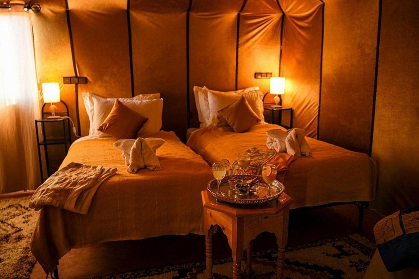 Merzouga Berbers Luxury Camp ภายนอก รูปภาพ